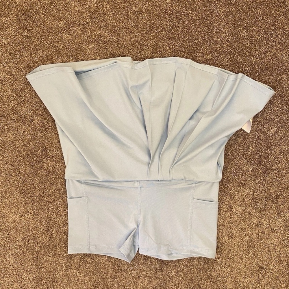 Tommy Bahama Womens Pull On Side Pleated Light Blue Active Skort Size M - NWT - Picture 4 of 14